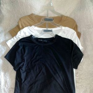 Plain cotton t-shirts
